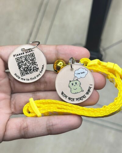 QR Pet Tag With Yellow Pet Collar